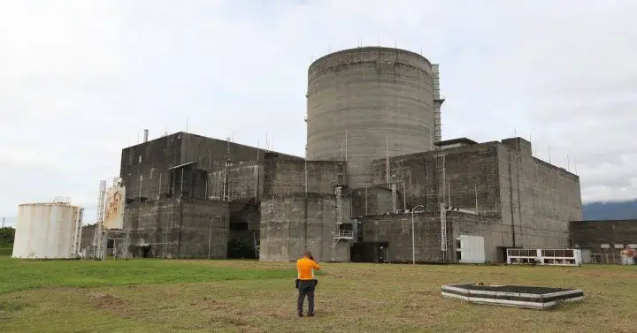 Retelling the natural hazards, dangers of the Bataan nuclear power plant